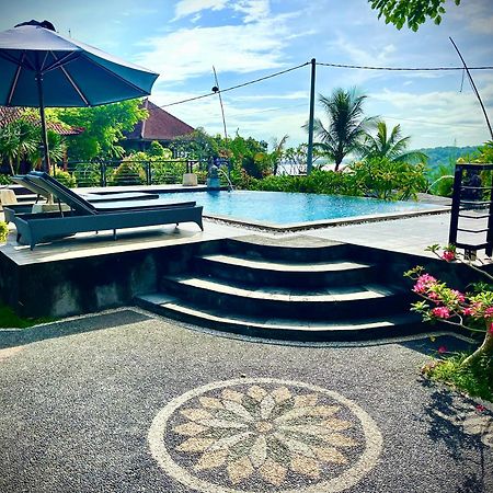 Hotel Dmas Huts Lembongan Extérieur photo