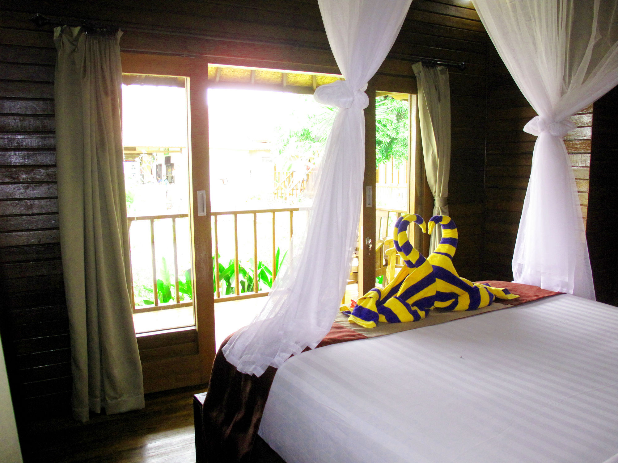 Hotel Dmas Huts Lembongan Extérieur photo