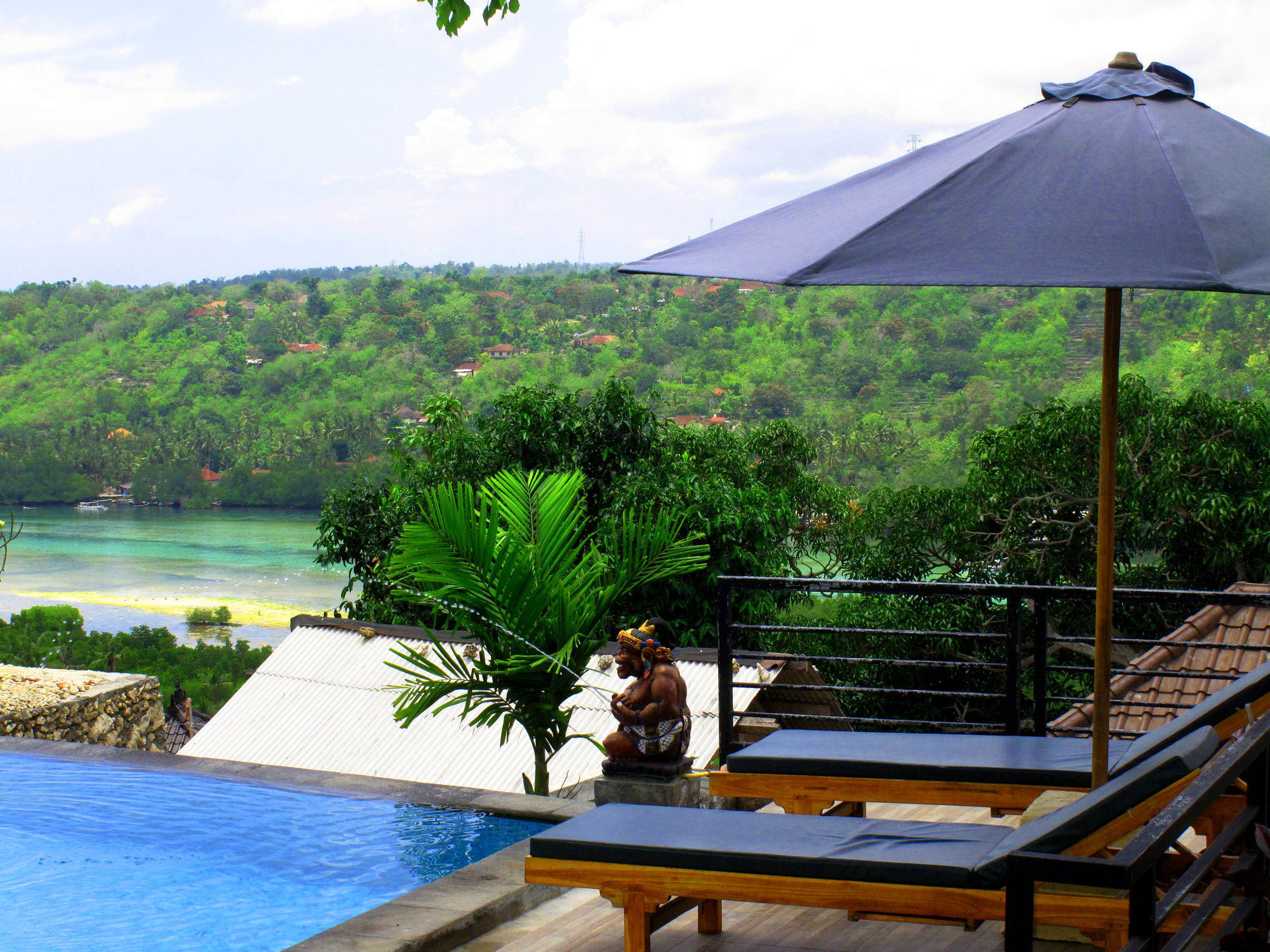 Hotel Dmas Huts Lembongan Extérieur photo